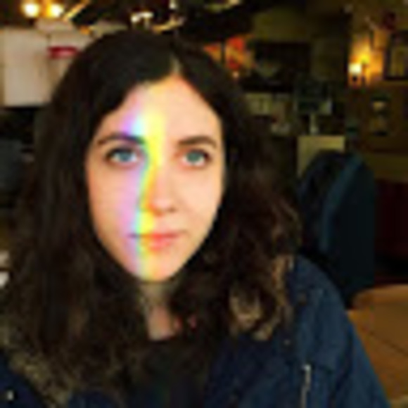 Meet your Posher, Alexandra - Picture 1 of 1